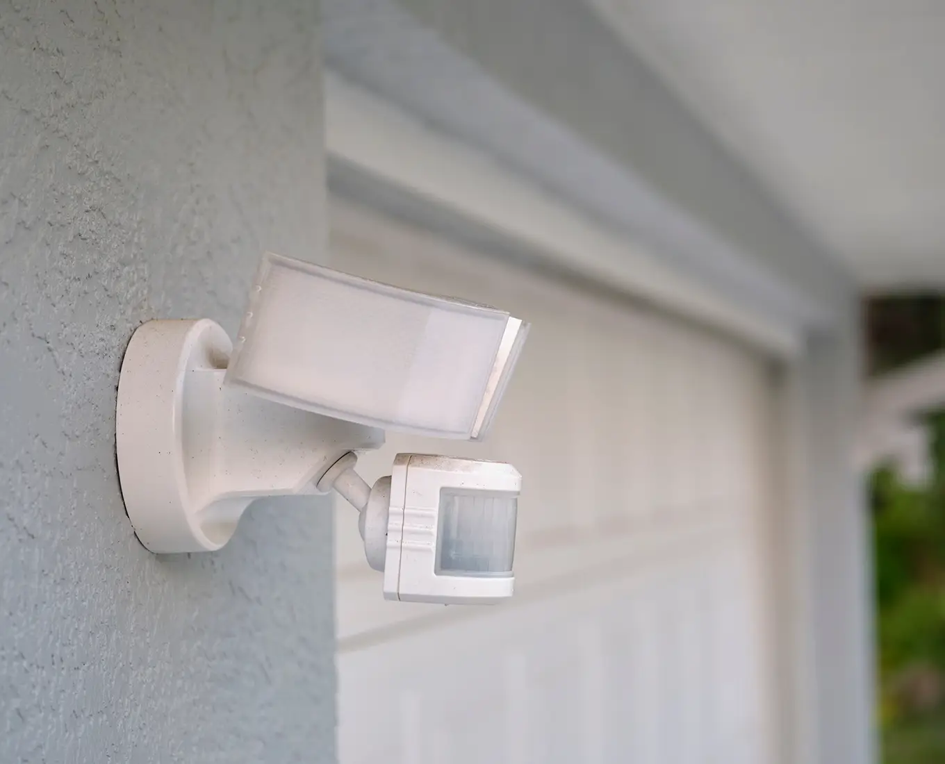 home security light with motion sensor installed outside home in O'Fallon IL